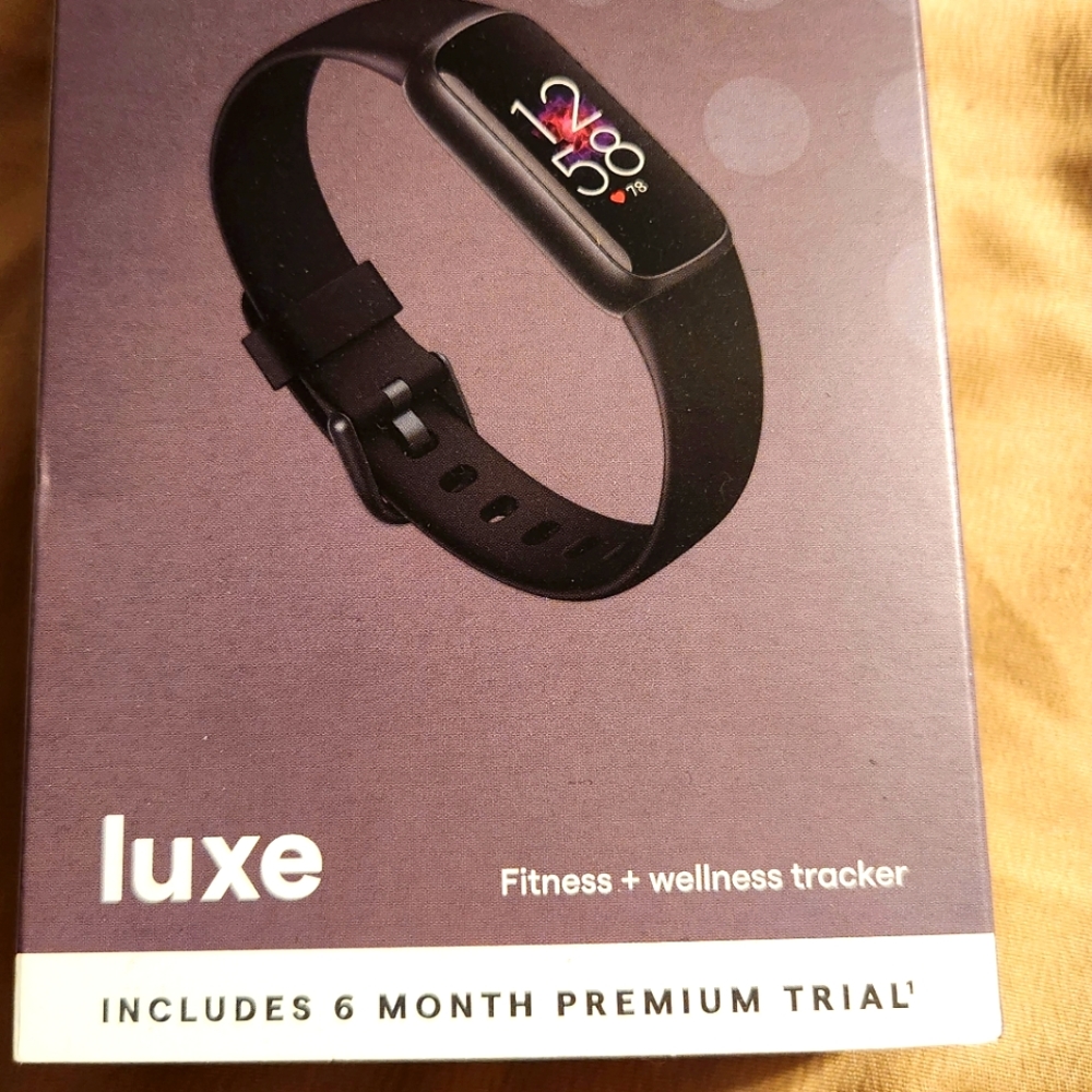 Fitbit fitness+wellness tracker